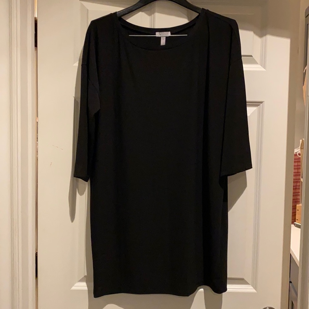 Size medium black shirt dress with 3/4” sleeves